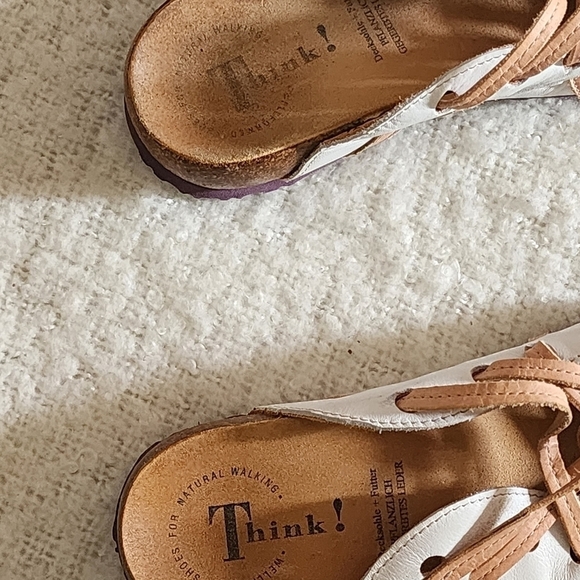 Think leather clog color tan and white size 36 - Picture 5 of 8